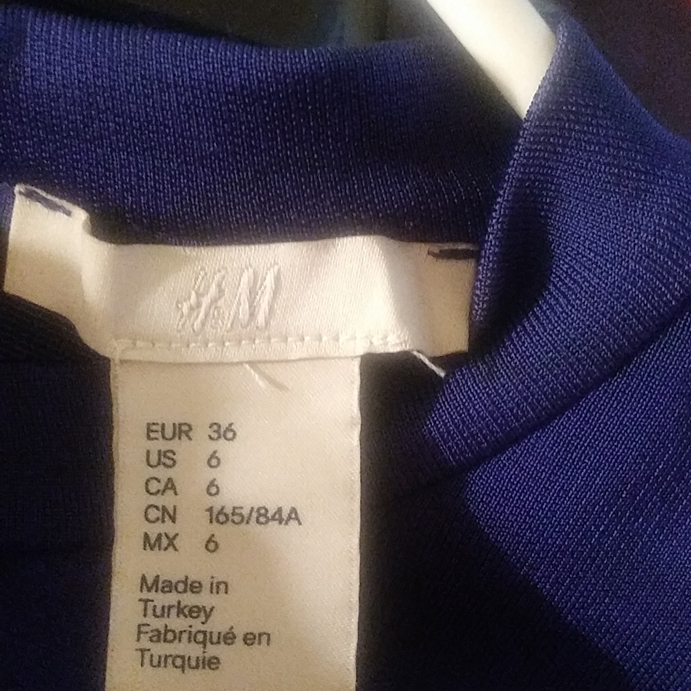 H&M - Picture 2 of 2